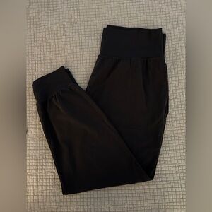 Athleta Salutation Jogger in Powervita